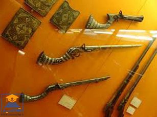 آشنایی دانشجویان با تاریخچه موزه در ایران   آشنایی دانشجویان با تاریخچه موزه در ایران